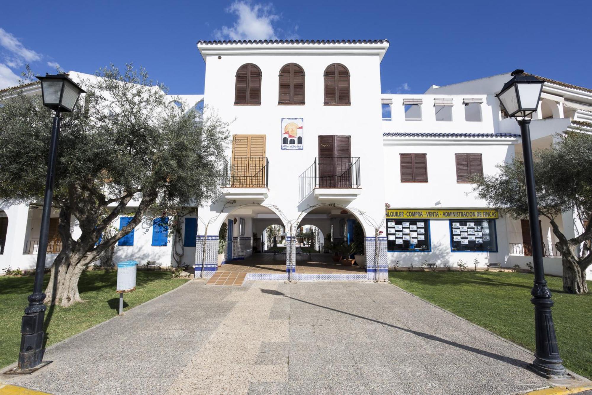 Apartamentos Punta Cormoran Ла-Манга-дель-Мар-Менор Экстерьер фото